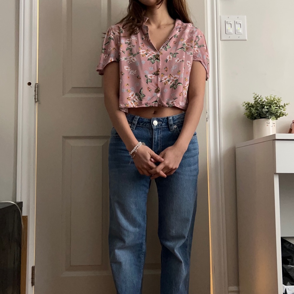 Summer Vibes Pastel Pink Floral Crop Top